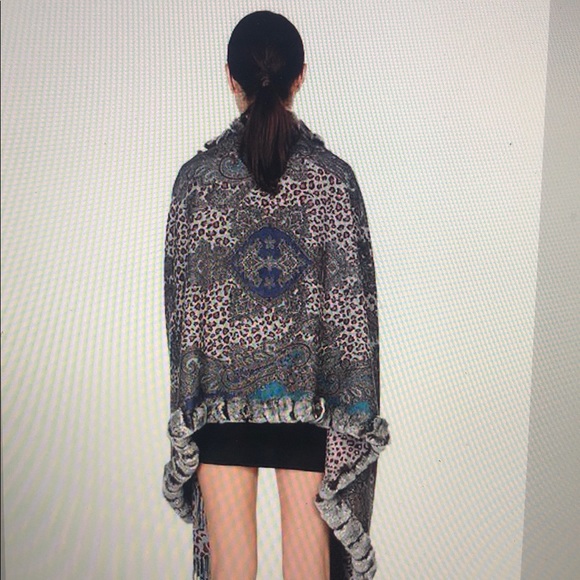 VOLARE NEW YORK CASHMERE FOX FUR WRAP SHAWL NEW - Picture 6 of 16